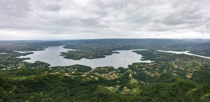 Inanda-dam-on-the-Amatata-Adventure-hike